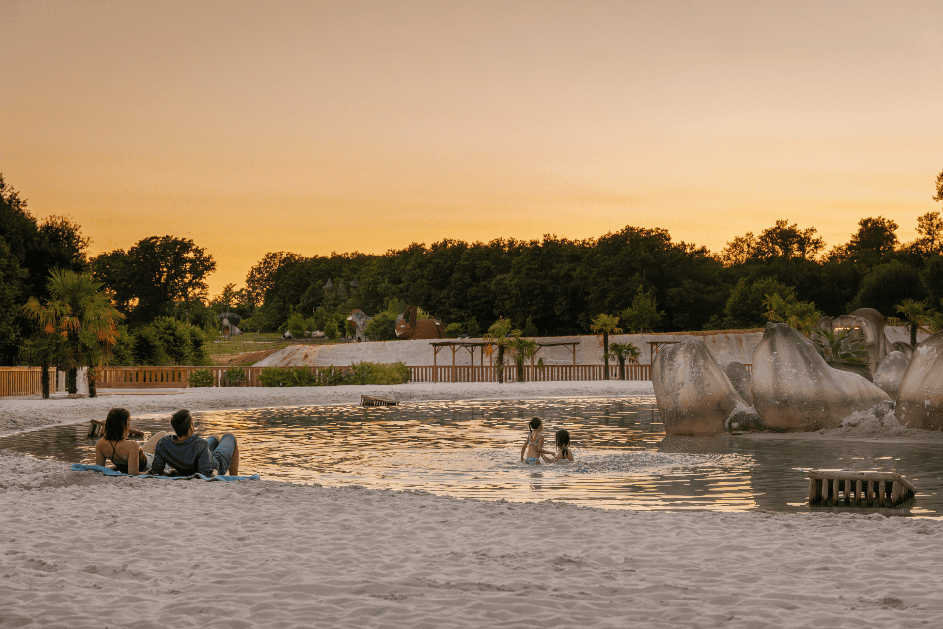 home-h-bergements-insolites-au-domaine-de-dienne-2-22-37