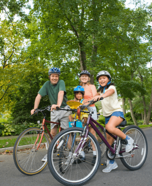 activité en famille - balade à vélo activité en famille - balade à vélo