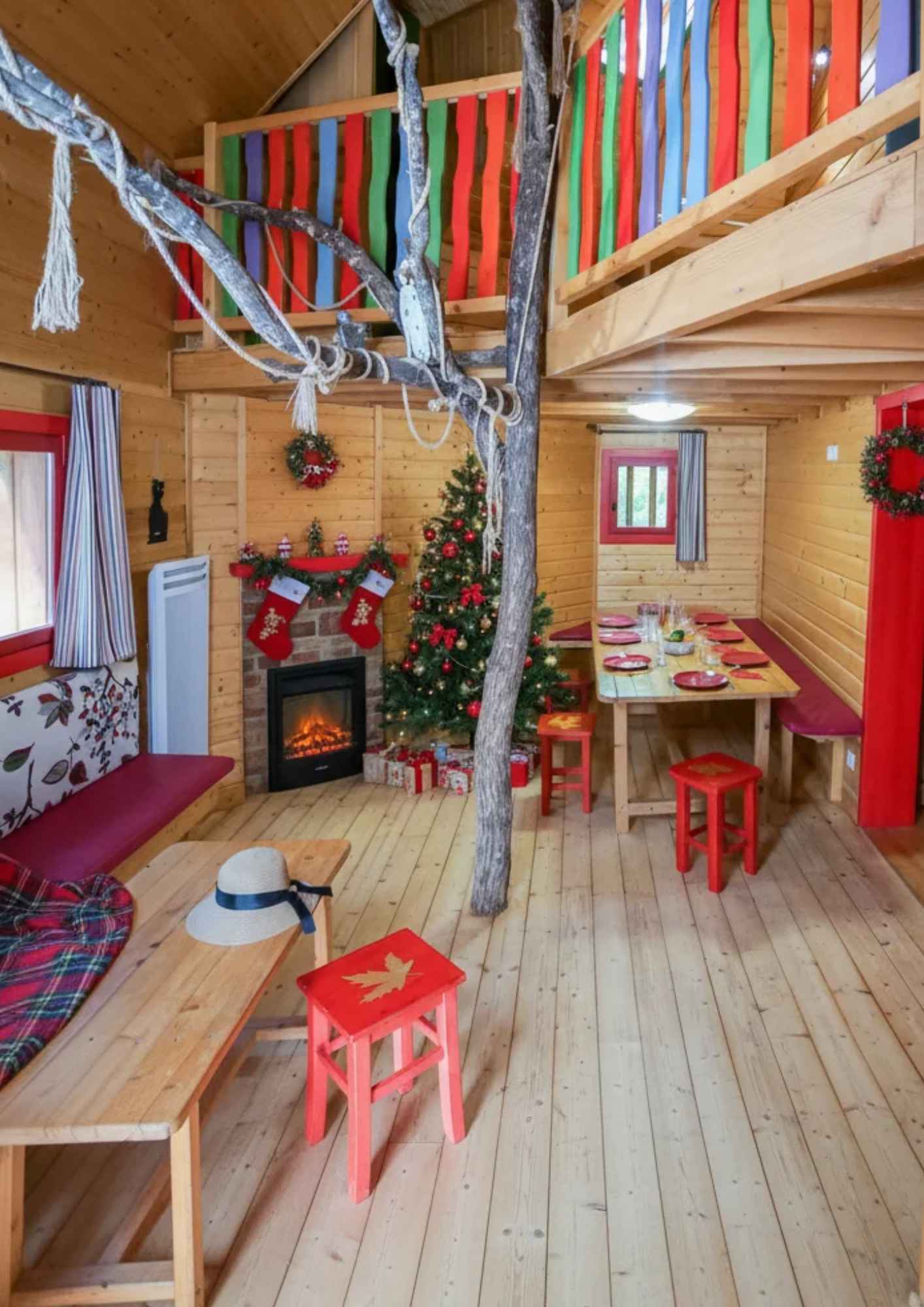 interieur-manoir-arbre interieur-manoir-arbre