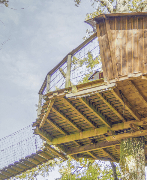 logement dans les arbres près du Futuroscope