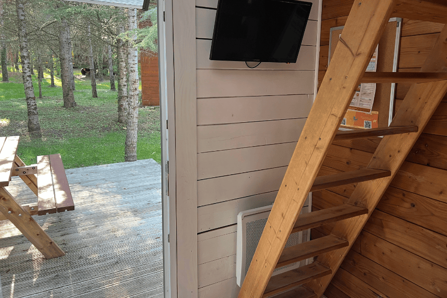 Carré d'étoiles - Domaine de Dienné escalier