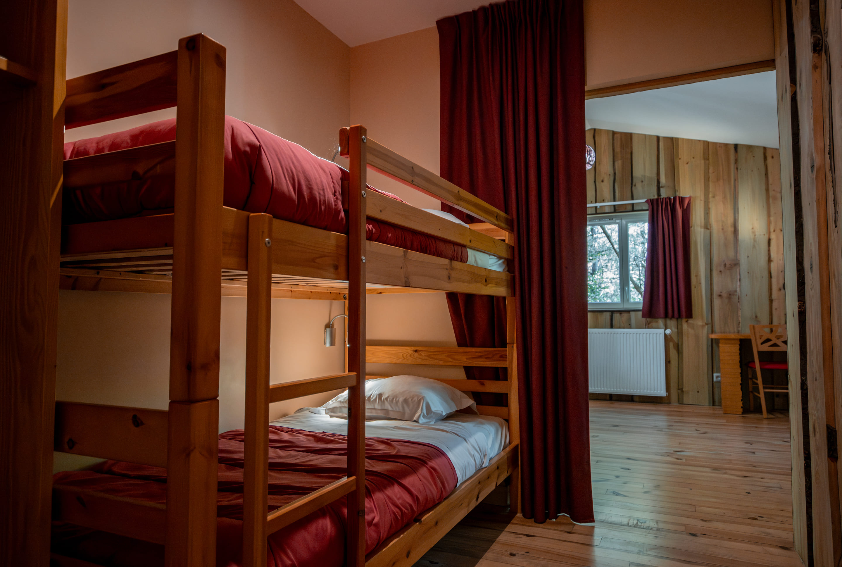 Chambre hôtel 4 pers. PMR - Domaine de Dienné 4