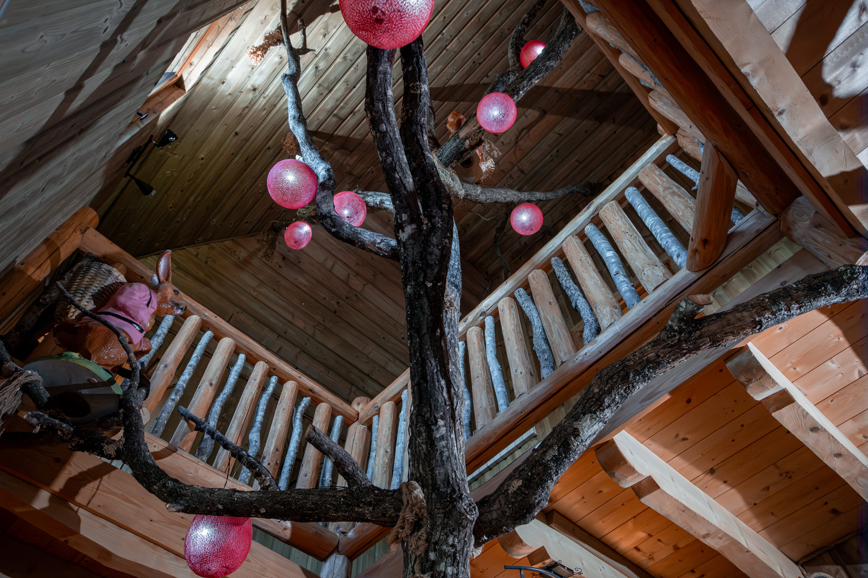 Château dans les arbres - Domaine de Dienné 8