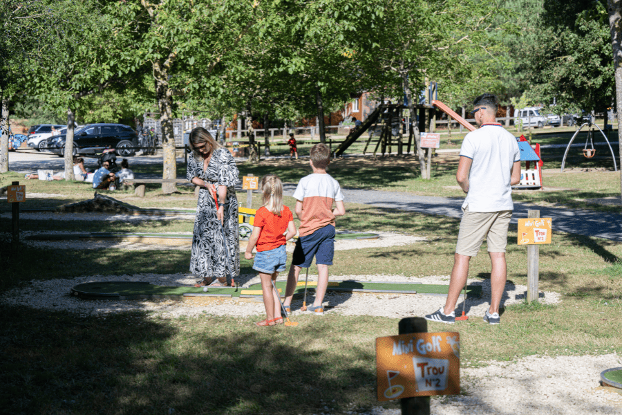 mini golf- Domaine de Dienné 2