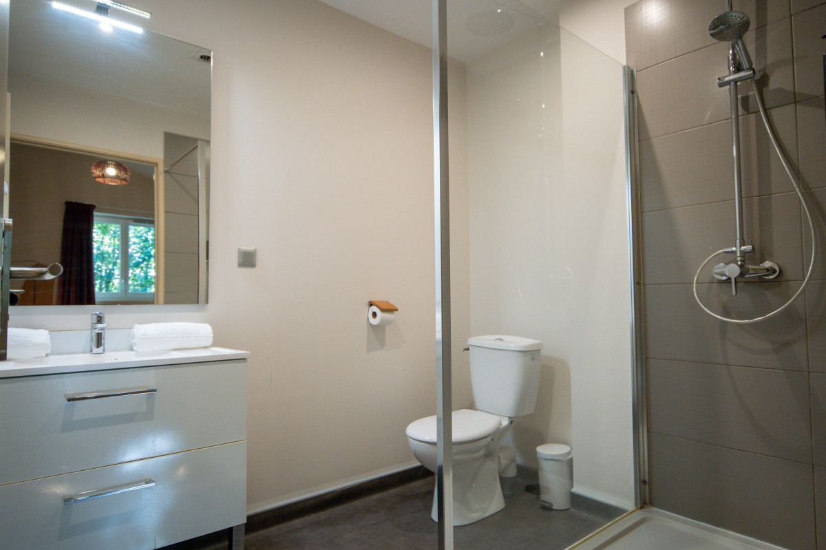 Chambre hôtel 2 pers. - SDB