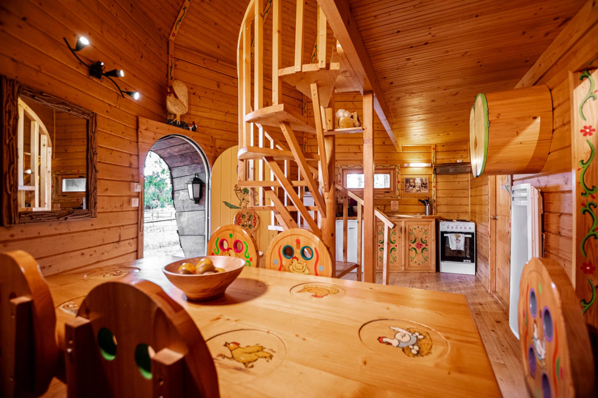 Maison poule - Domaine de Dienné 1