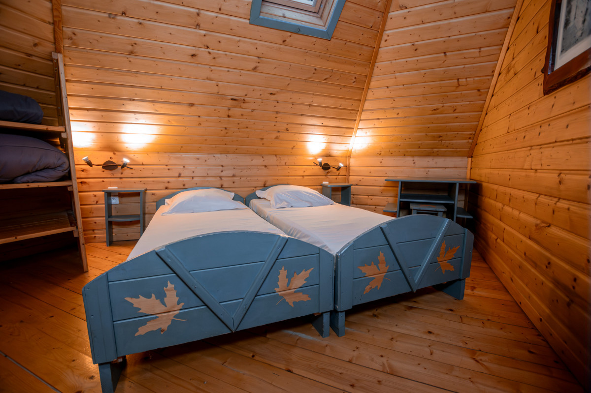 Manoir dans les arbres - Domaine de Dienné chambre 2 Manoir dans les arbres - Domaine de Dienné chambre 2