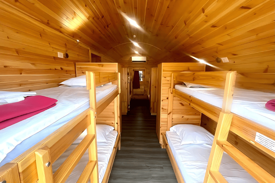 Dortoir nature Krapahutte - Domaine de Dienné 2