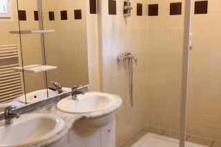 Chalet 4 personnes - Domaine de Dienné 5