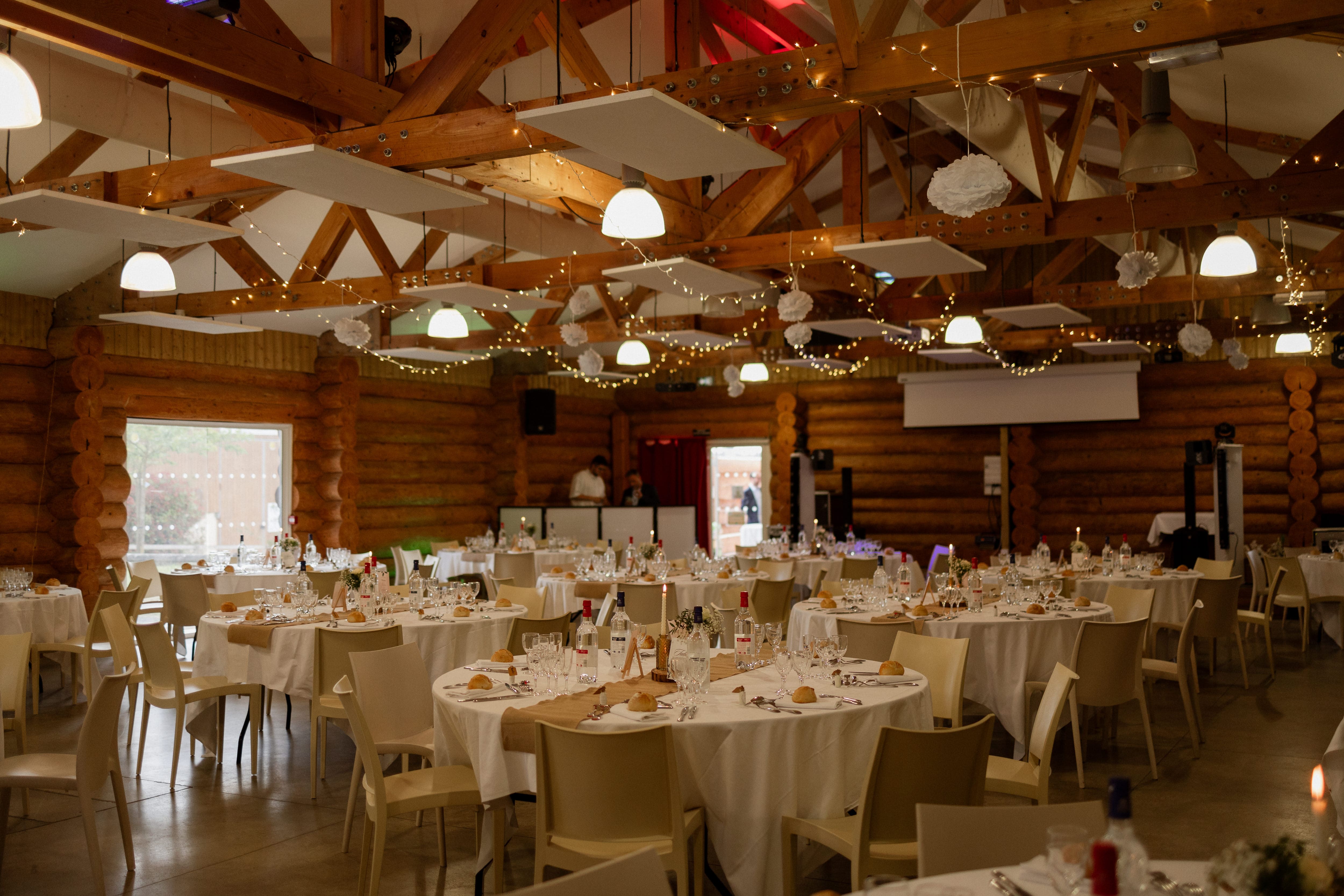 Salle des Fustes - Domaine de Dienné 3