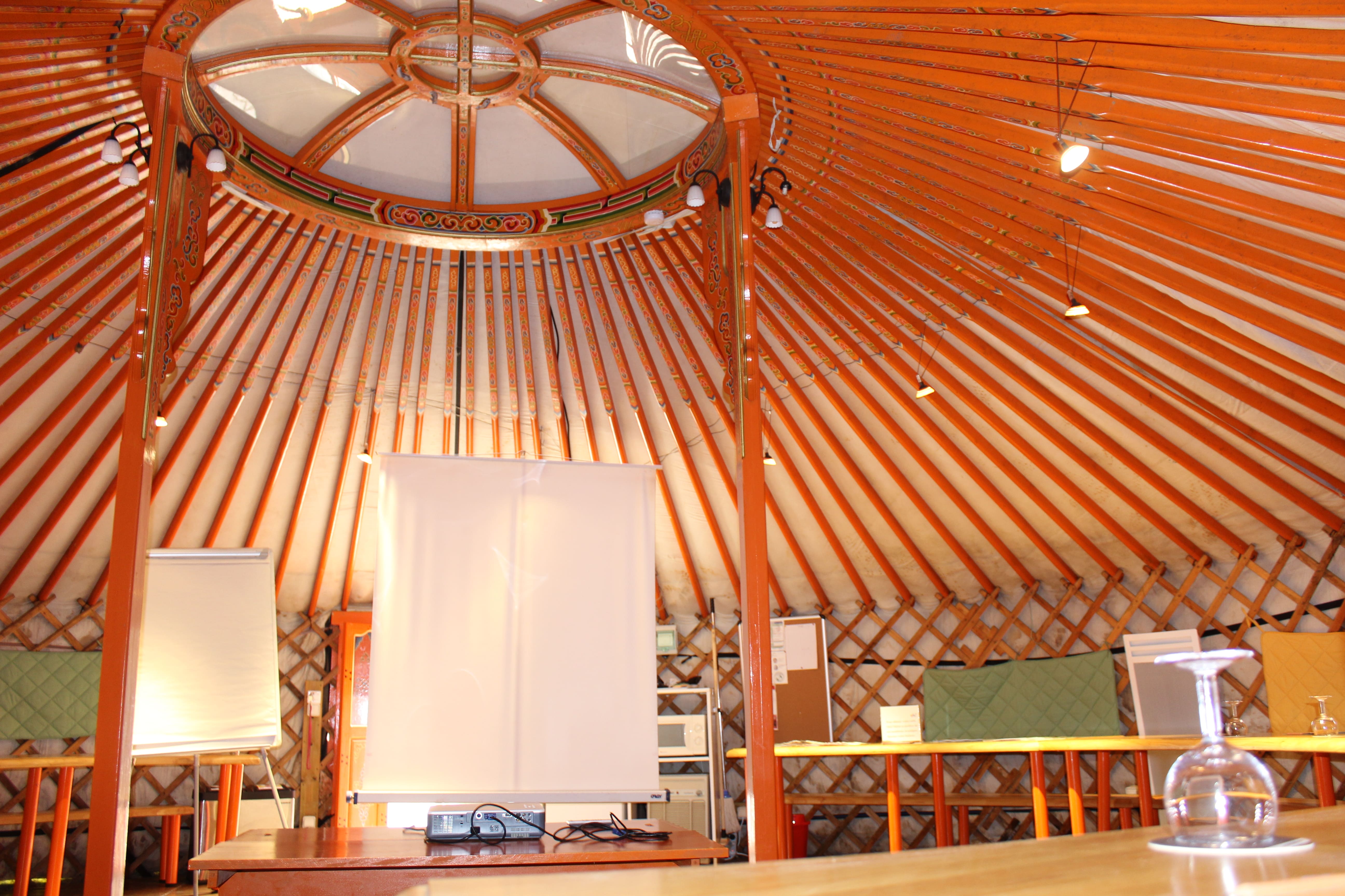 Salle Mongole - Domaine de Dienné 2